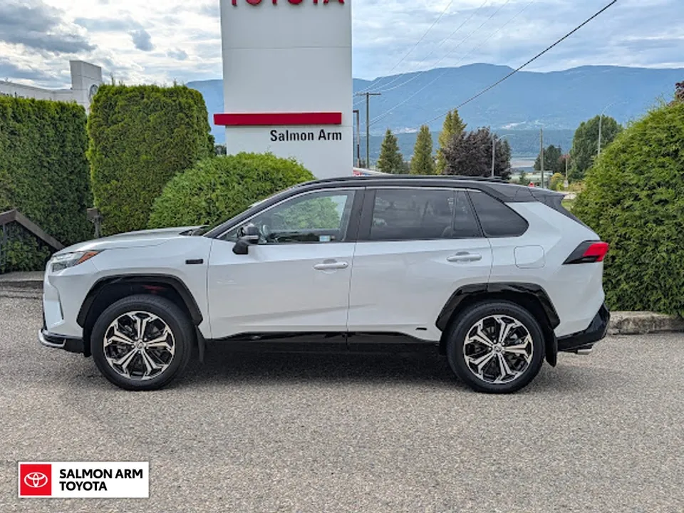 Toyota Rav4 2023 photo 3