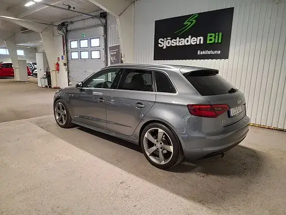 Audi A3 2016 photo 3