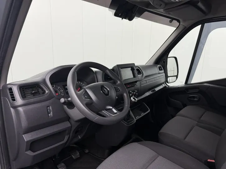 Renault Master 2021 photo 3