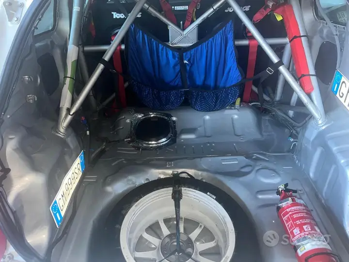 Peugeot 208 2014 photo 5