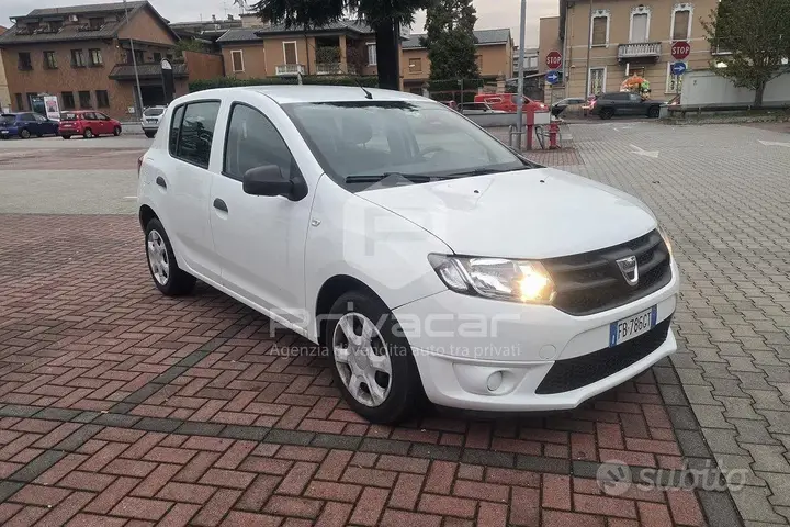 Dacia Sandero 2015 photo 3