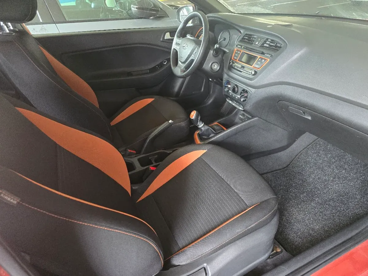 Hyundai I20 2017 photo 3