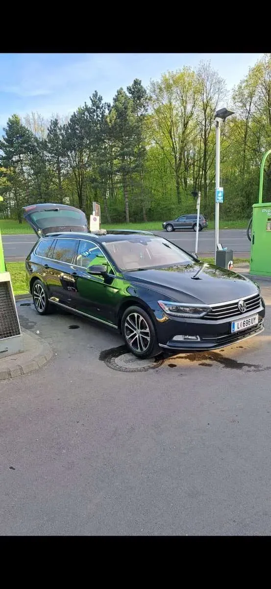 Volkswagen Passat 2016 photo 2