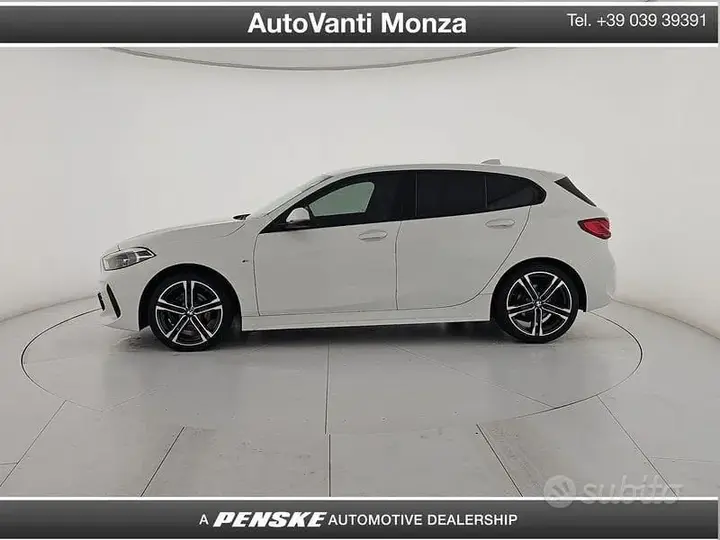 BMW 1 Series 2023 photo 3