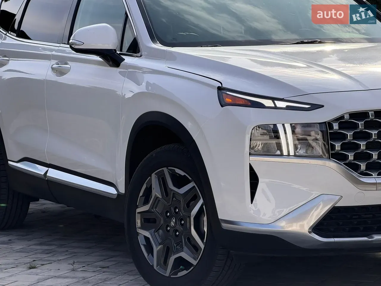 Hyundai Santa Fe 2023 photo 4