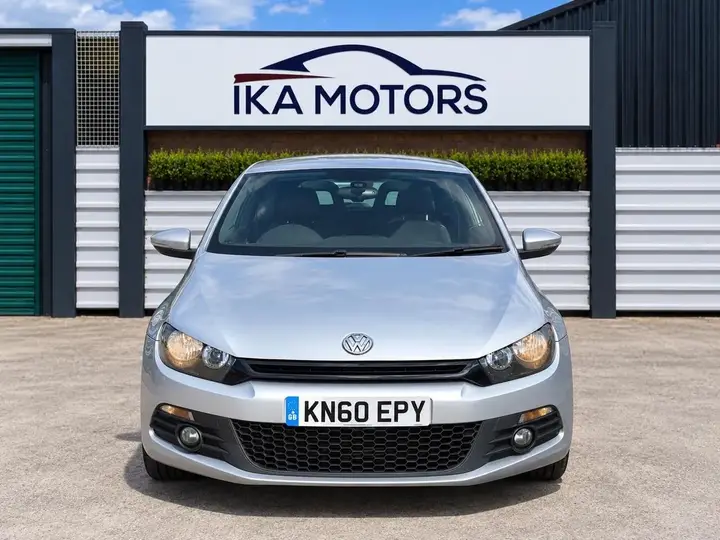 Volkswagen Scirocco 2010 photo 2