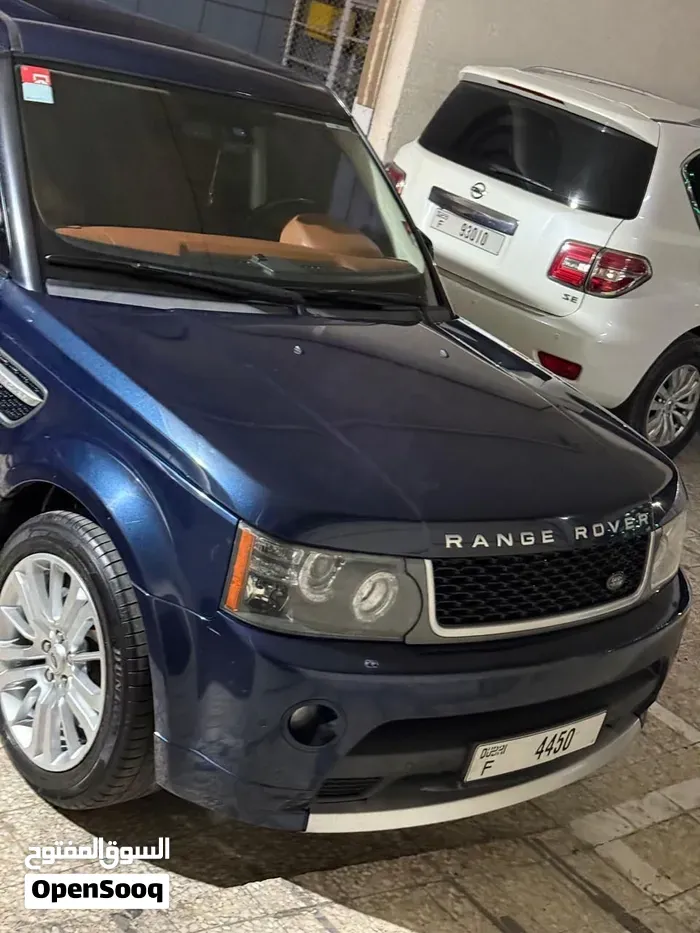 Land Rover Range Rover Sport 2011 photo 2
