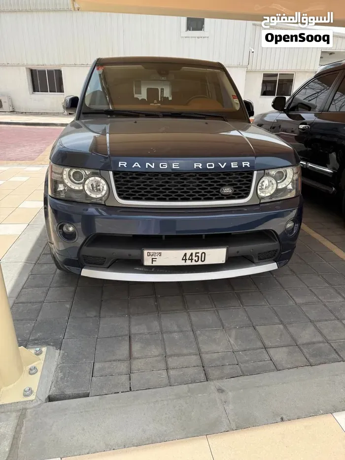 Land Rover Range Rover Sport 2011 photo 3