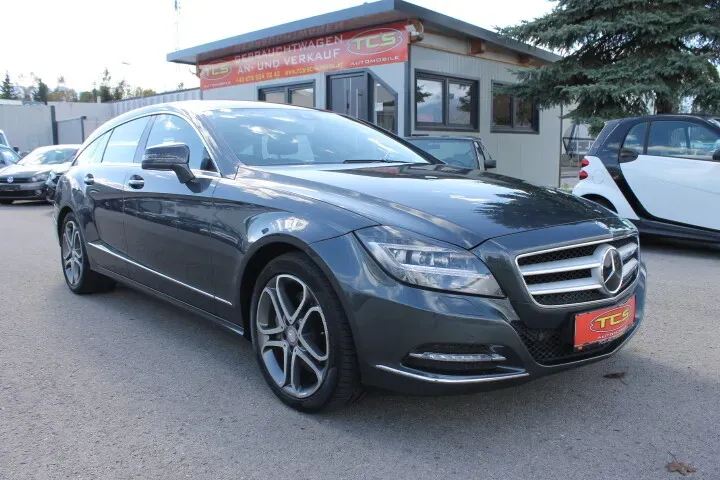 Mercedes-Benz Cls-Class 2013 photo 3
