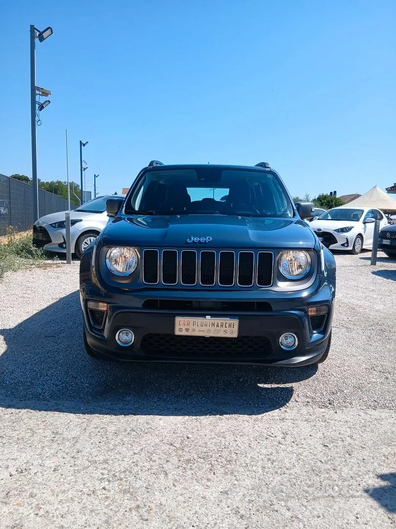 Jeep Renegade 2023 photo 4