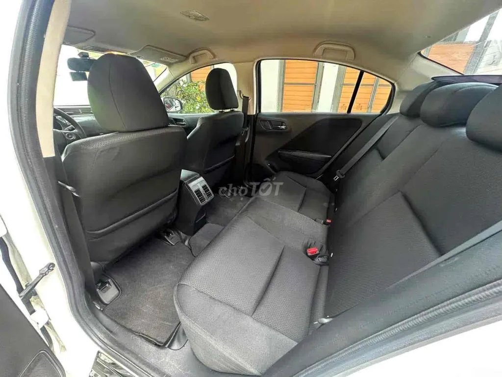 Honda City 2018 photo 5