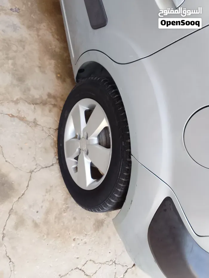 Kia Rio 2008 photo 3