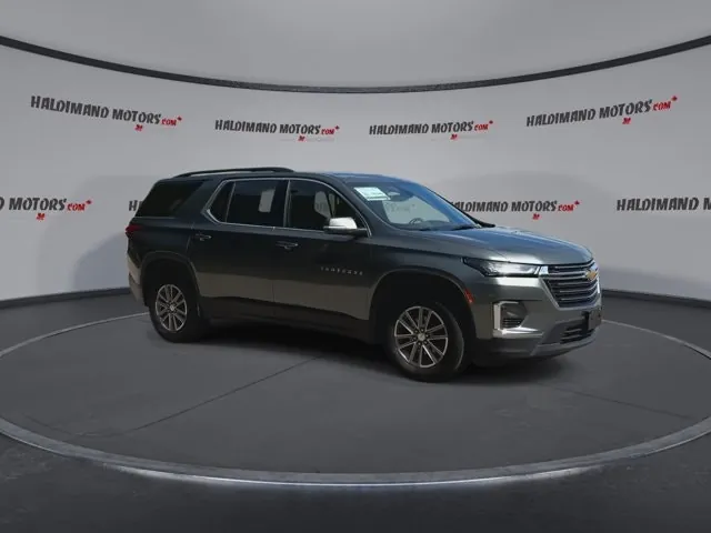 Chevrolet Traverse 2022 photo 2