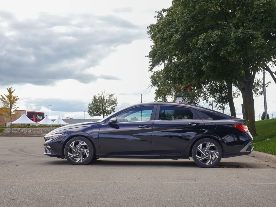 Hyundai Elantra 2024 photo 4