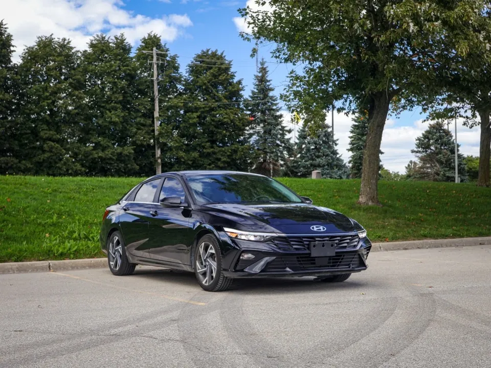 Hyundai Elantra 2024 photo 3