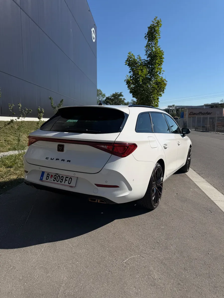 Cupra Leon 2021 photo 3