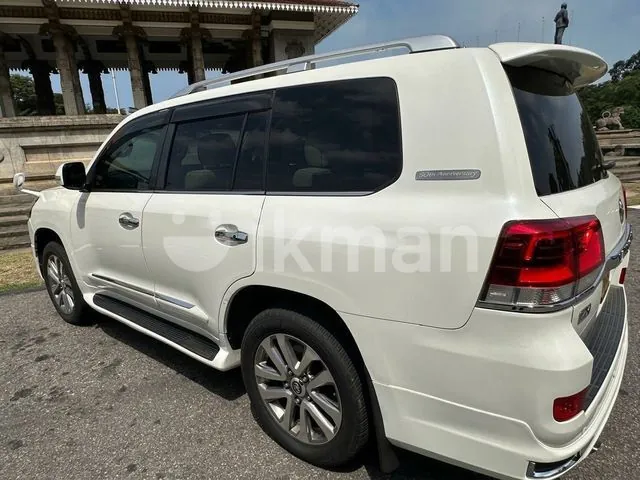 Toyota Land Cruiser 2009 photo 2