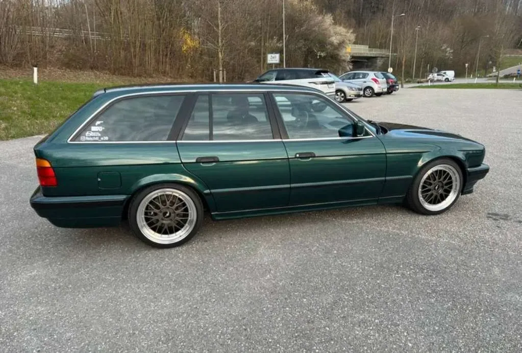 BMW 5 Series 1992 photo 3