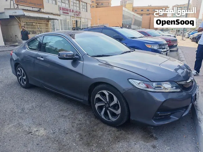 Honda Accord 2016 photo 2