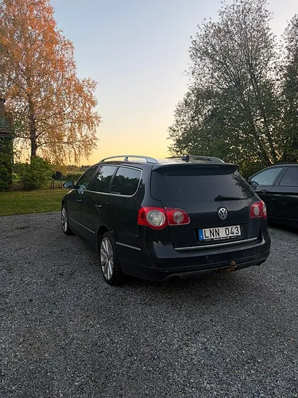 Volkswagen Passat 2010 photo 4