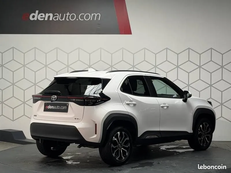 Toyota Yaris Cross 2025 photo 5