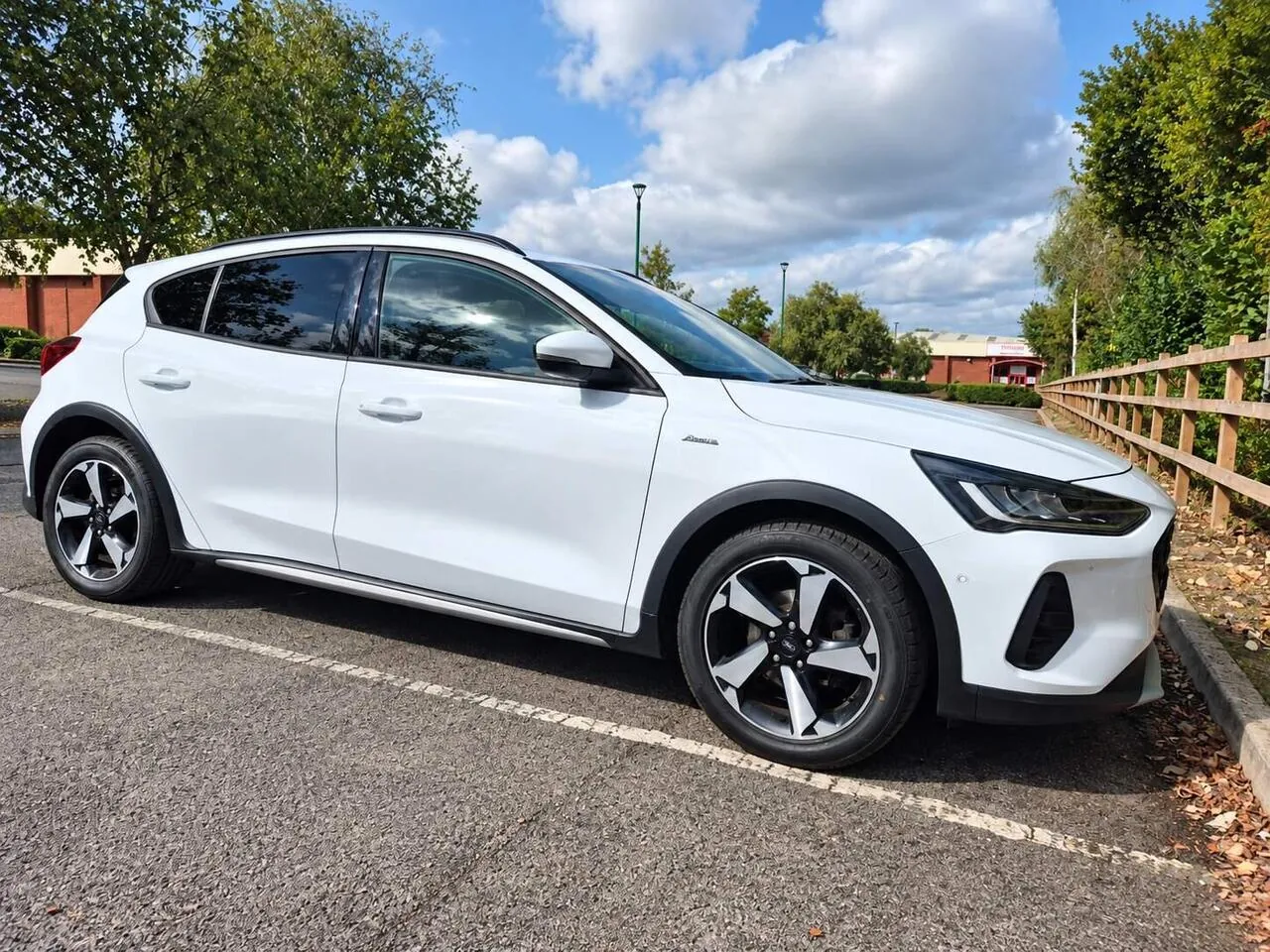 Ford Focus 2022 photo 3
