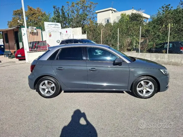 Audi A1 2016 photo 4
