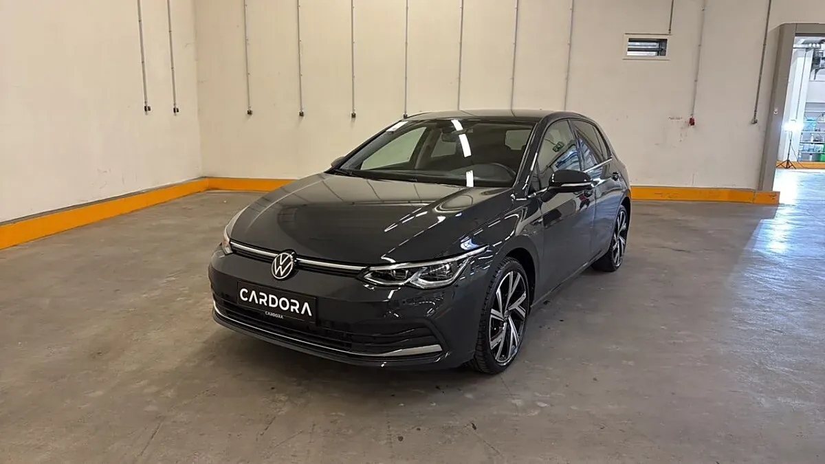 Volkswagen Golf 2024 photo 2