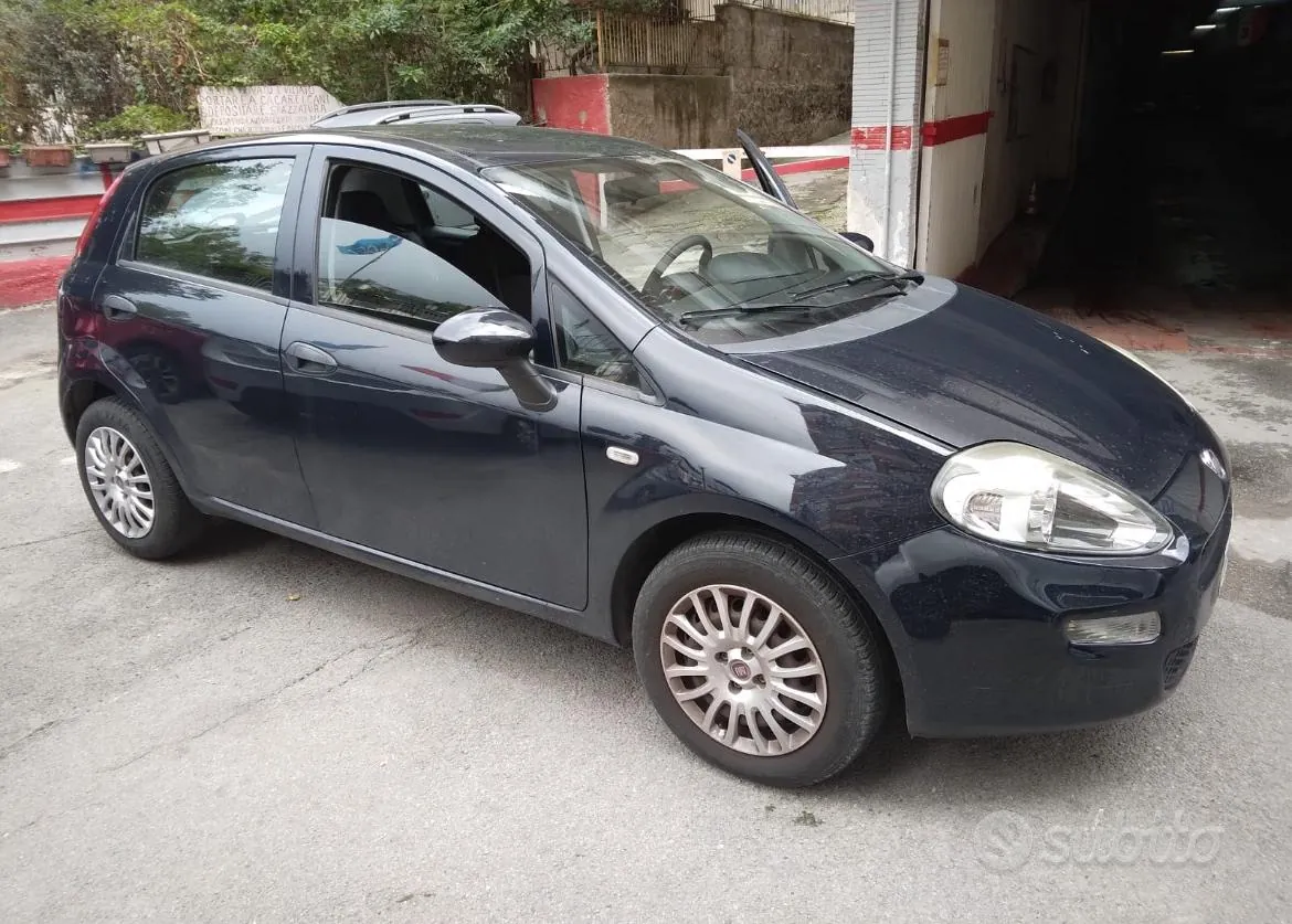 Fiat Punto 2016 photo 2