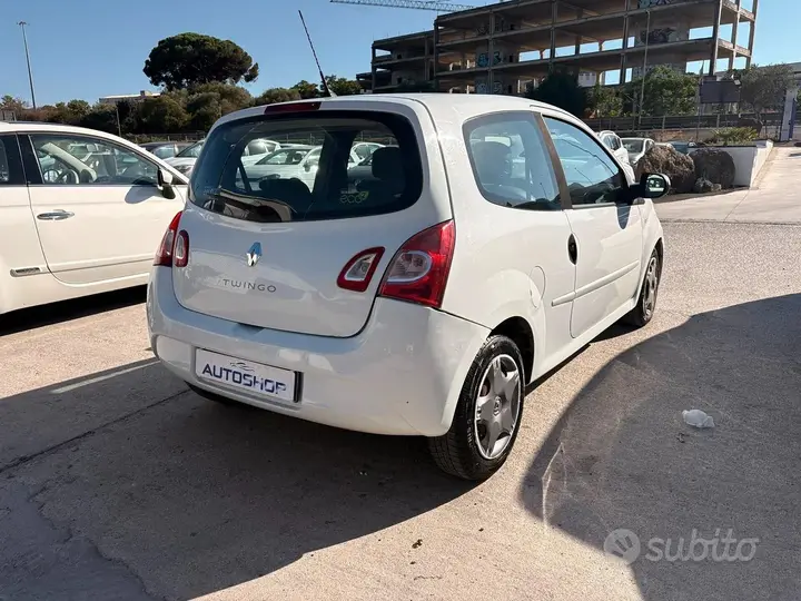 Renault Twingo 2013 photo 3