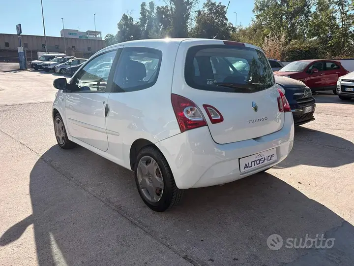 Renault Twingo 2013 photo 4