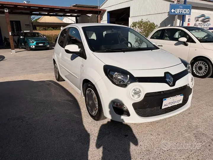 Renault Twingo 2013 photo 2