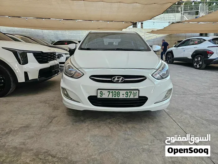 Hyundai Accent 2016 photo 2