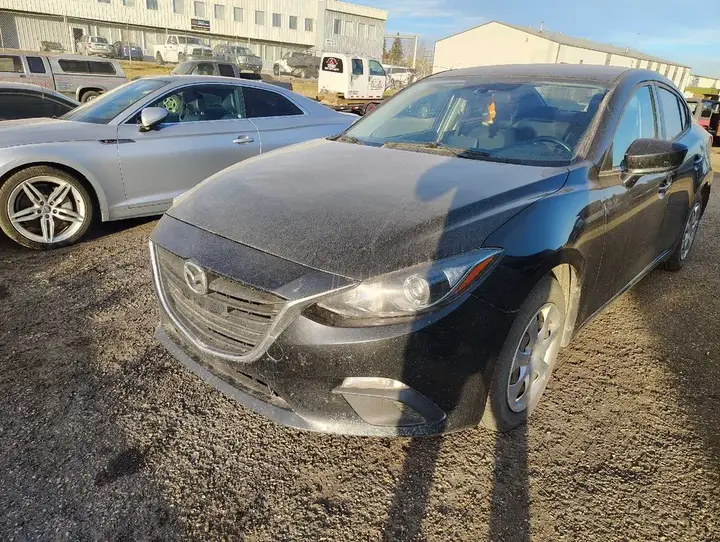 Mazda 3 2016 photo 4