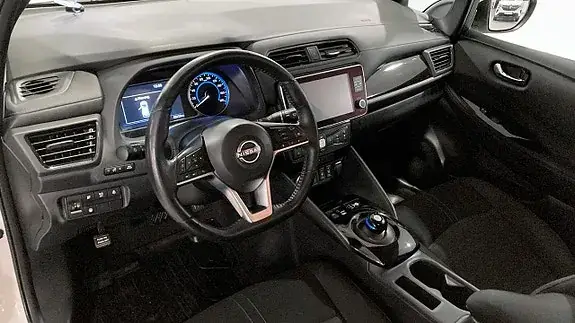 Nissan Leaf 2022 photo 4