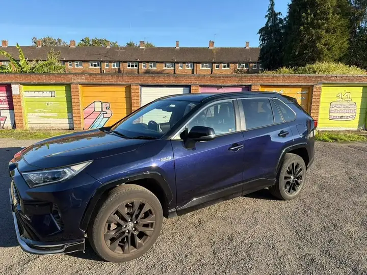 Toyota Rav4 2021 photo 4