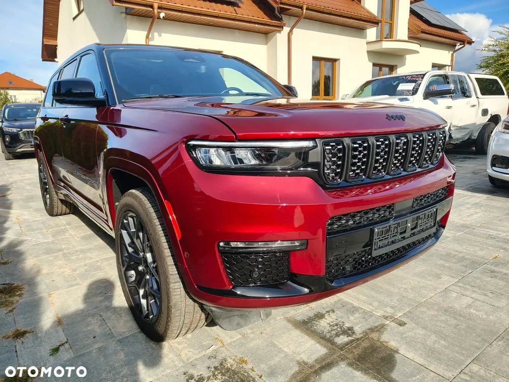 Jeep Grand Cherokee 2023 photo 3