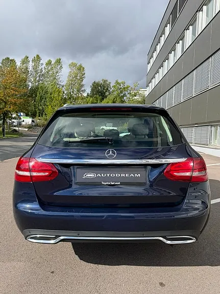 Mercedes-Benz C200 2015 photo 5