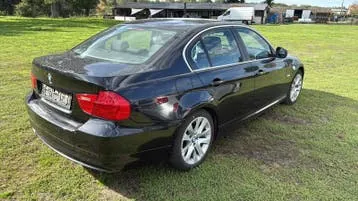 BMW 316D 2012 photo 2