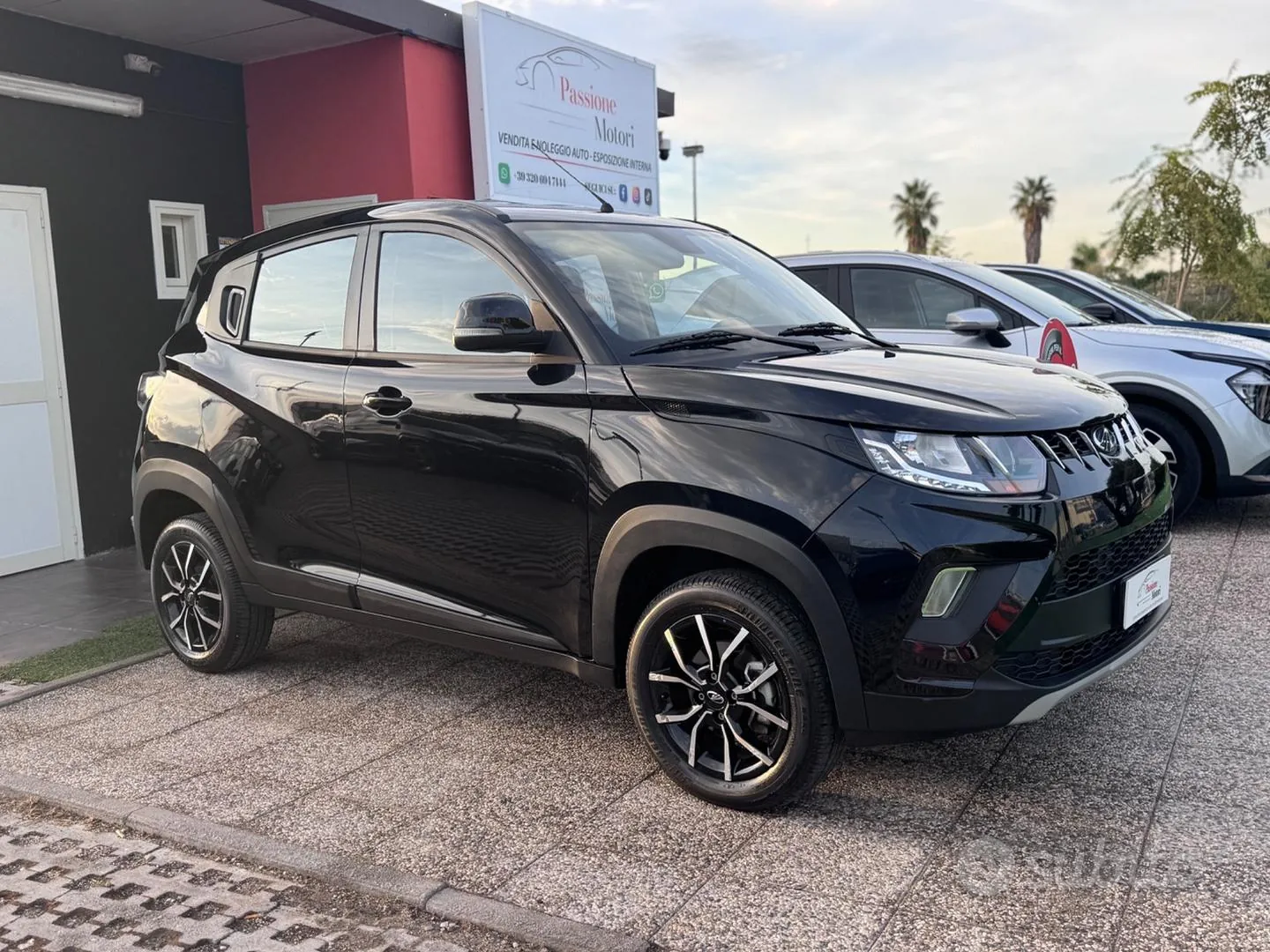 Mahindra Kuv100 2025 photo 3
