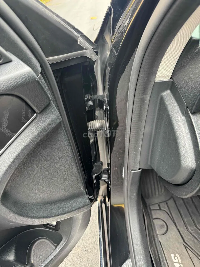Mercedes-Benz C-Class 2018 photo 5