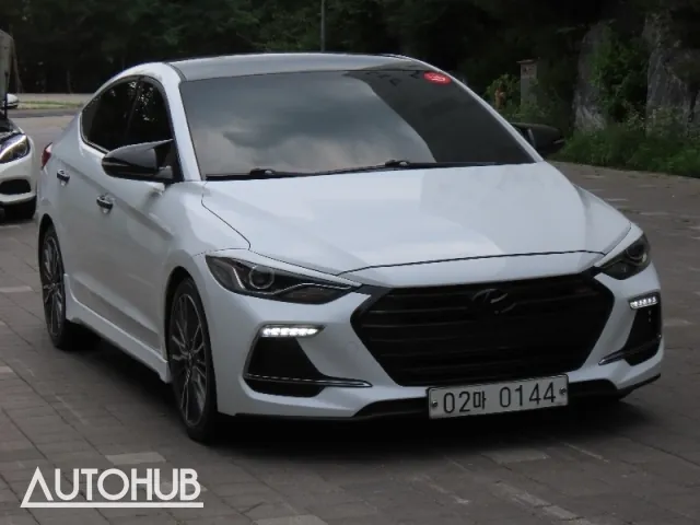 Hyundai Avante 2016 photo 2