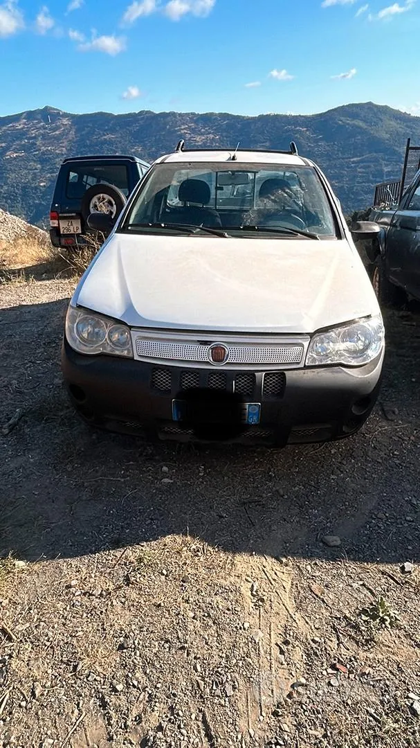 Fiat Strada 2009 photo 4