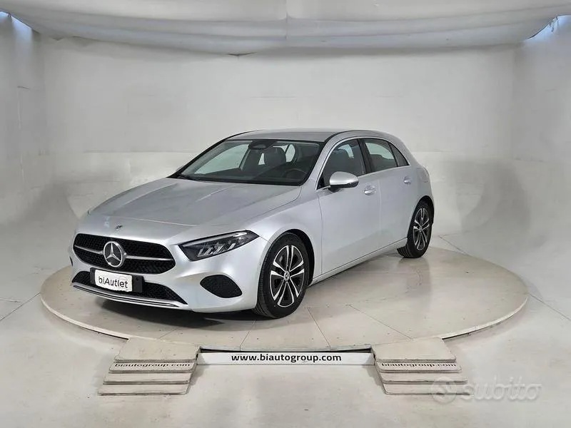 Mercedes-Benz A 200 D