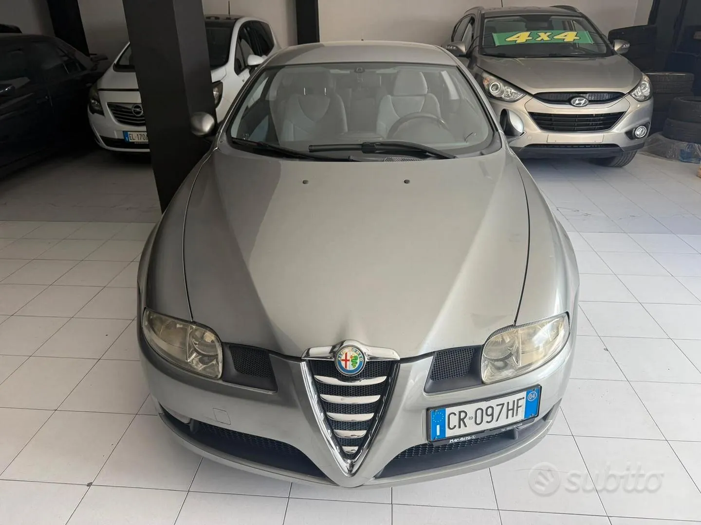 Alfa Romeo Gt 2004 photo 2