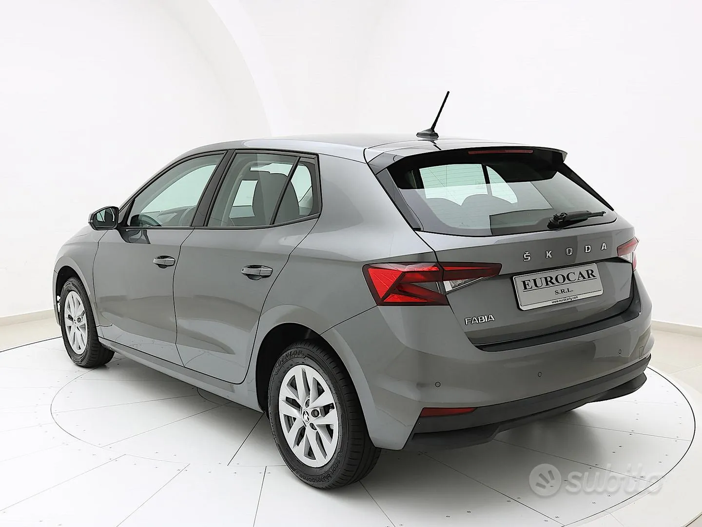 Skoda Fabia 2023 photo 2
