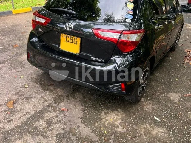 Toyota Vitz 2018 photo 2