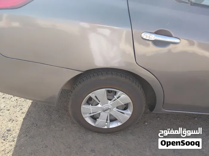 Nissan Sunny 2018 photo 4