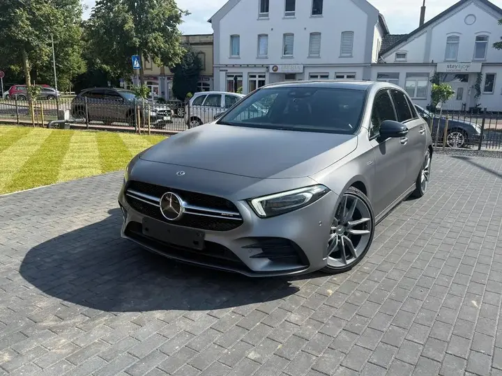 Mercedes-Benz A 35 Amg