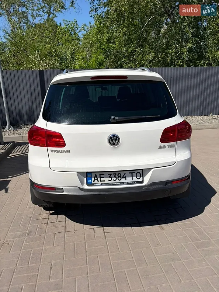 Volkswagen Tiguan 2012 photo 5